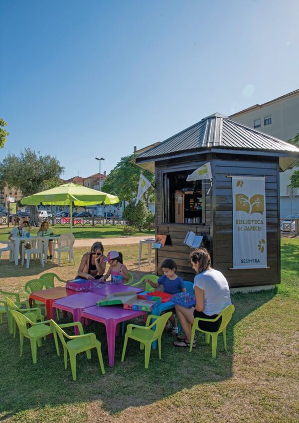 biblioteca_jardim