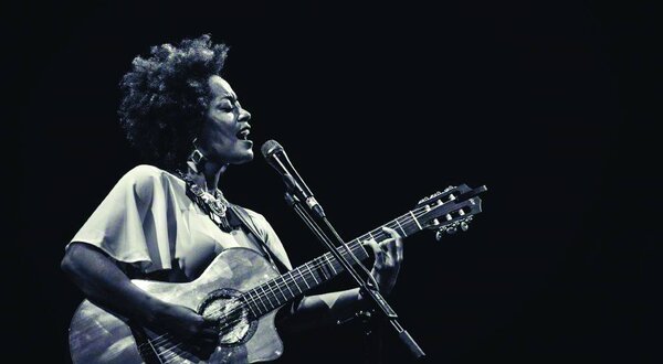 SaraTavares_Foto_Miguel_Cardoso