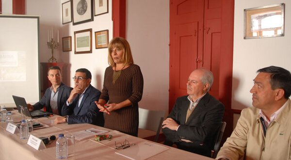 Con-imprensa-Granfondo-Arra