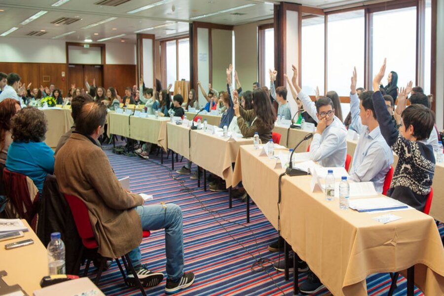 assembleia-municipal-jovens-sesimbra-igualdade