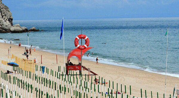 praia-california-aguas-perfeitas