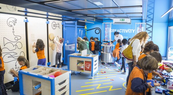 41_buscreactivity_educaixa