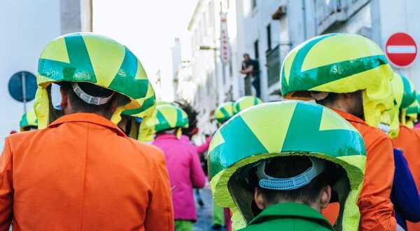 received_326462558225733