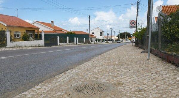 obra_alfarim_caixas_1086