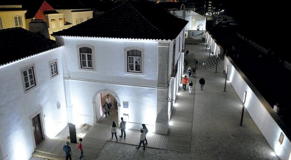fortaleza_de_santiago_a_noite