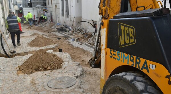 obra_rua_leao_oliveira_1