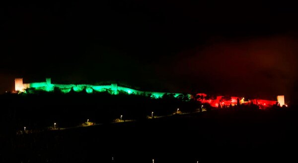 nova__iluminacao_castelo