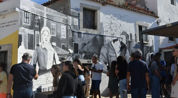 mural_dia_mundial_do_turismo_1