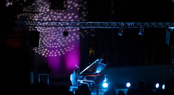 aqui_jazz___900_x_500_px_