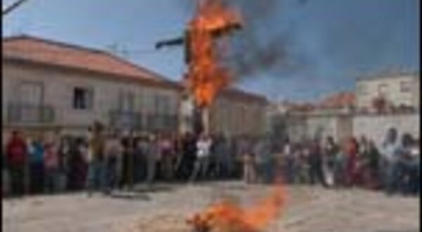 2queima_judas