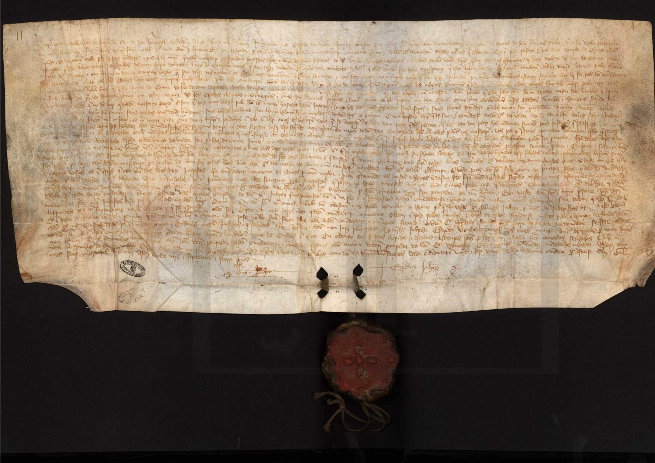 Carta de delimitação entre Coina e Almada, emitida por D. Leonor Teles. Arquivo Nacional da Torre...