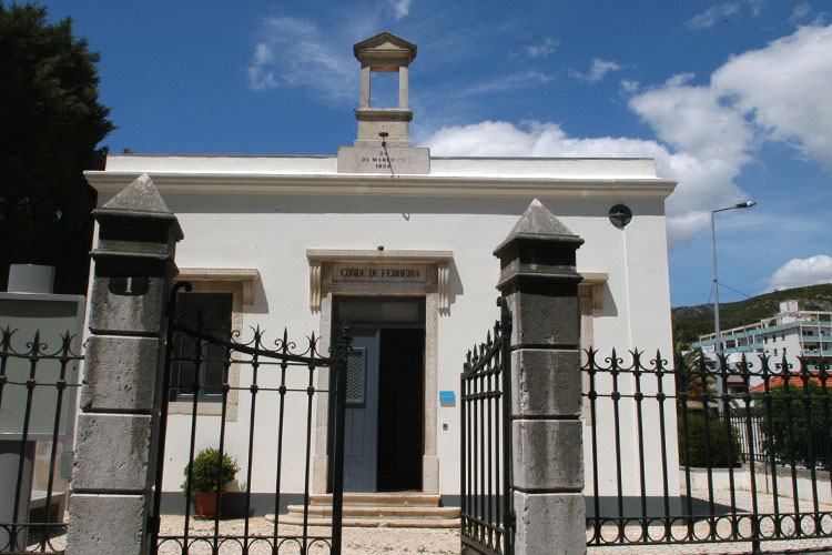 Assembleia Municipal visita Santiago e Castelo